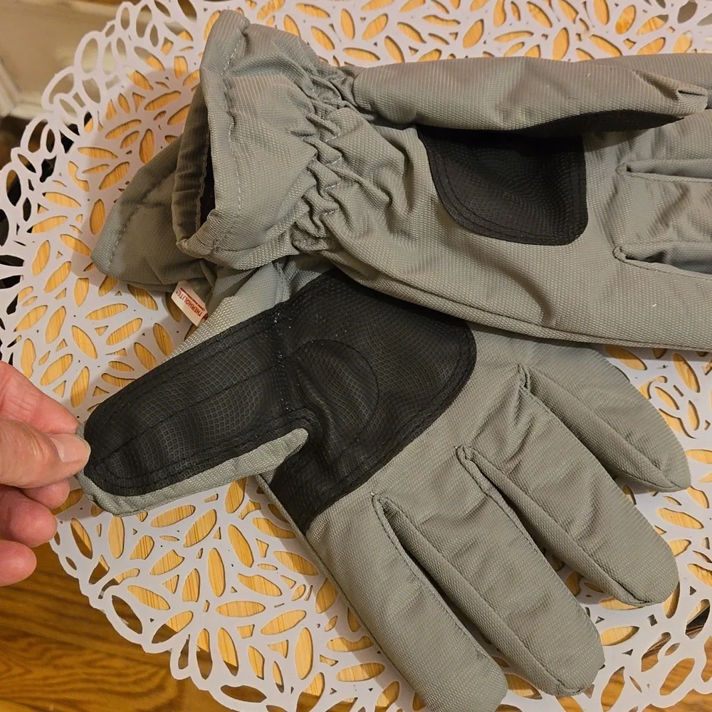 NWT Thermolite gray mens gloves Sz XL - Picture 3 of 7